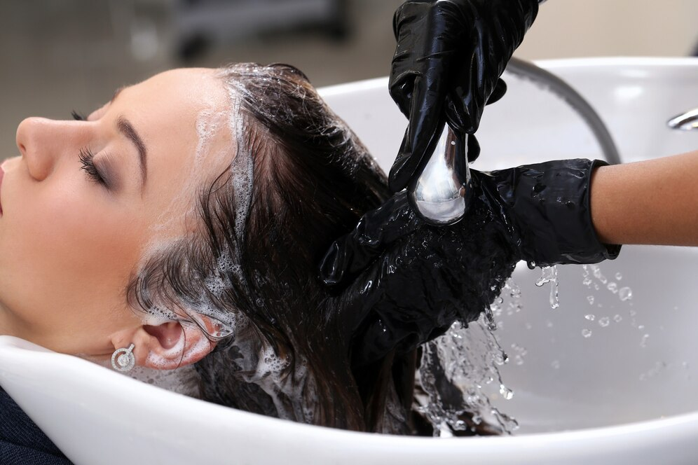 Perbedaan creambath dan Hair Spa