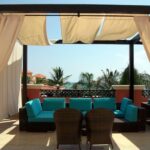 7 Manfaat Perekat Keramik Premium pada Rooftop Kantor manfaat perekat keramik premium rooftop