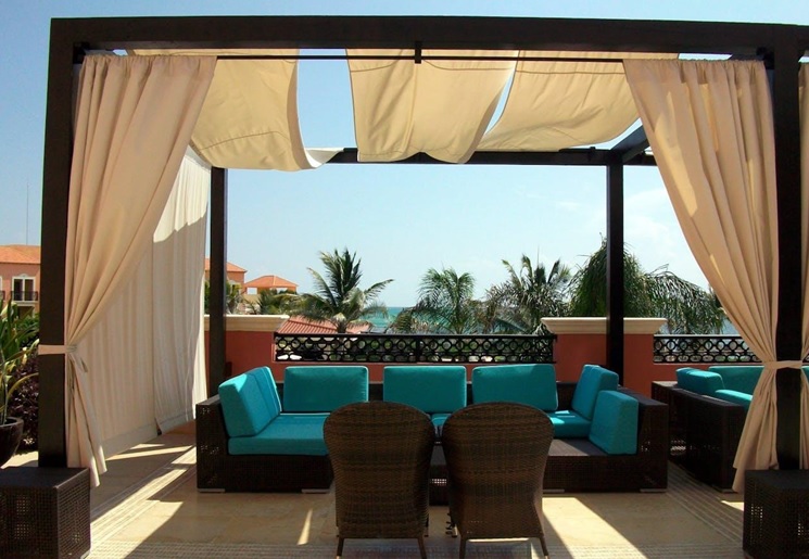 manfaat perekat keramik premium rooftop